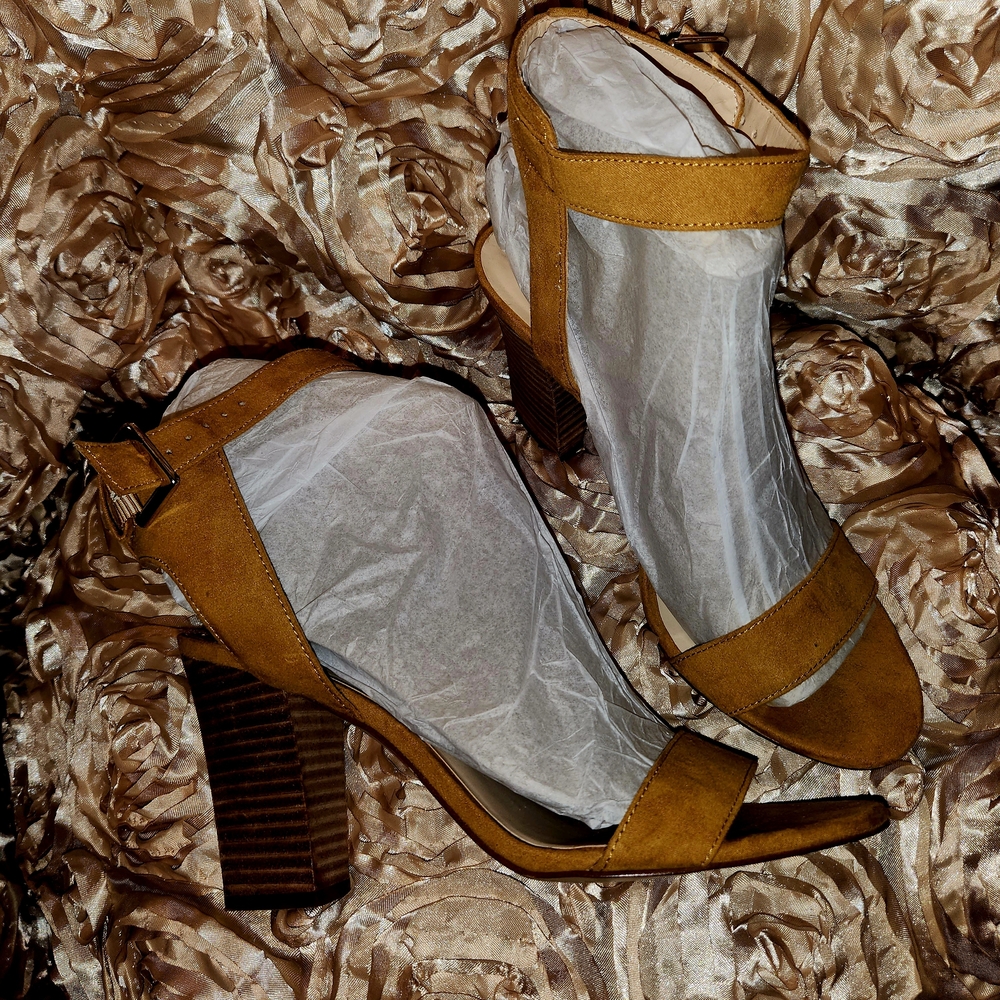 Nine West Tan Suede Heels - Picture 2 of 5